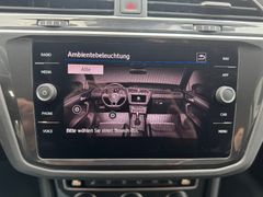 VW Tiguan 2.0 TSI 4Motion R-Line VW Tiguan 2.0 TSI 4Motion R-Line