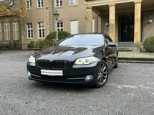 BMW 520d KOMFORT. PROF.GLASDACH.HEAD-UP.KAMERA