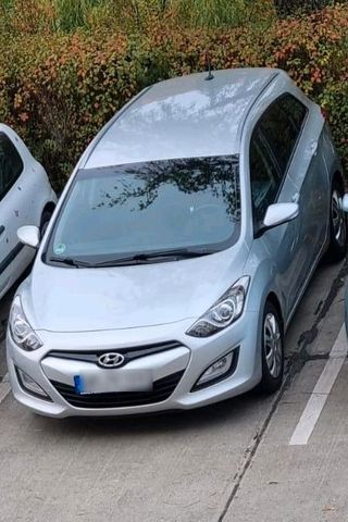 Hyundai i30 Auto