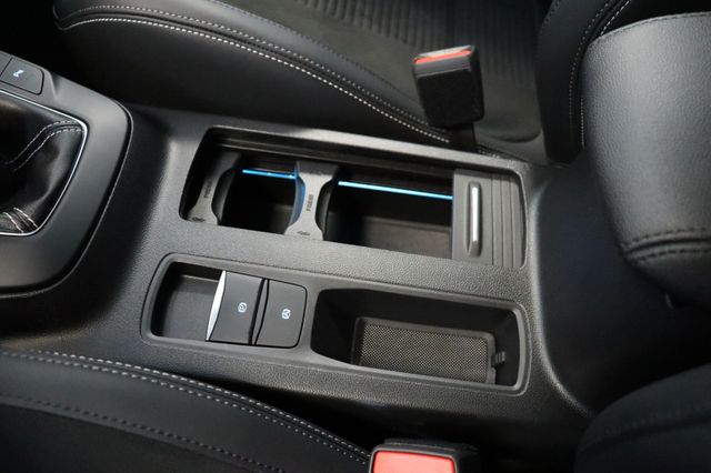 Fahrzeugabbildung Ford Focus Turnier ST 2.3 Eco |1HAND|B&O|KAMERA|LED|
