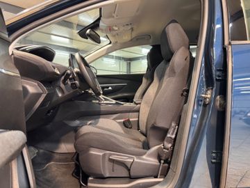 Peugeot 5008 - 8