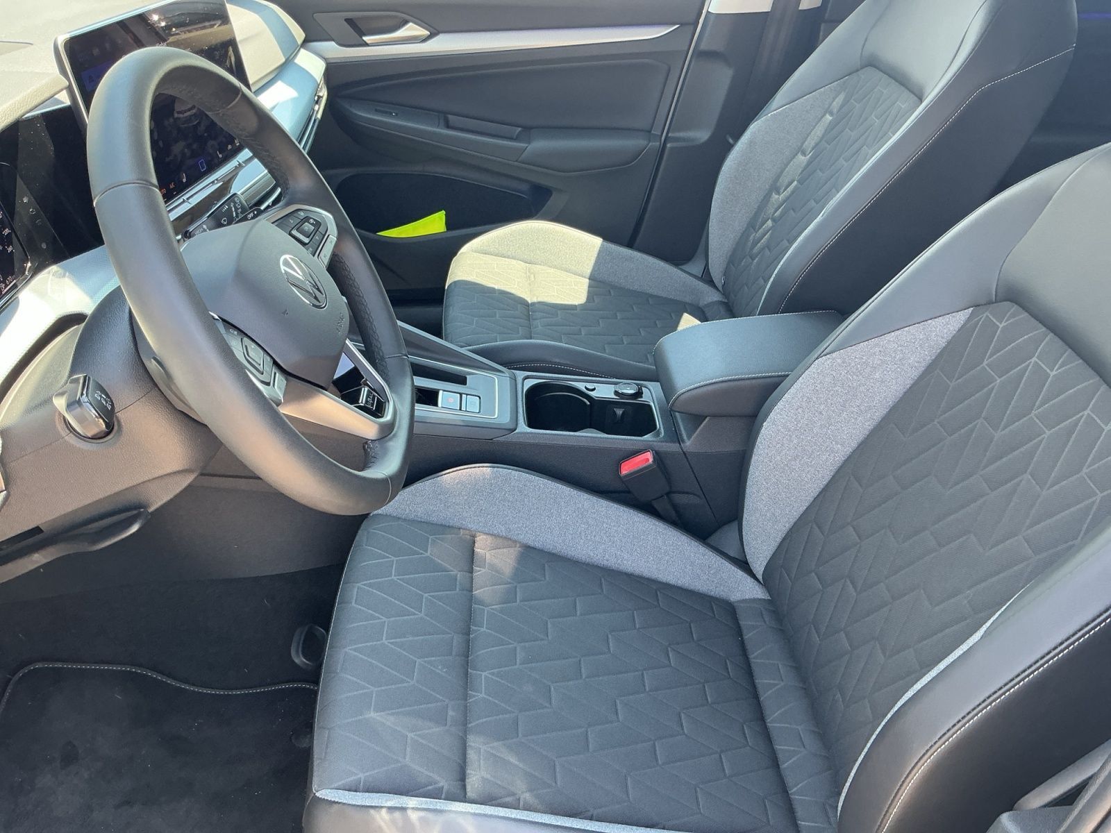 Volkswagen Golf - Bild 12