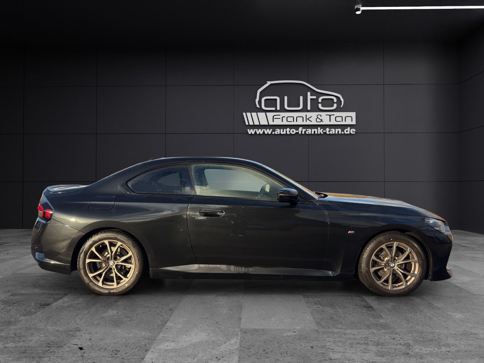 Fahrzeugabbildung BMW 220 i M Sport Coupe*Ambiente*SitzHZ*Memory*DAB