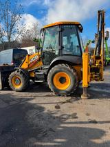 JCB 3CX -model 2020, stunde 4040 - JCB 3