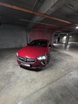 Opel Insignia GSi 2.0 Turbo AWD 230HP 2021 - Opel Insignia Gsi mit Benzin-Antrieb