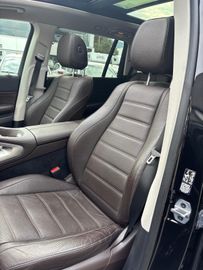 Mercedes GLS 400 - 7