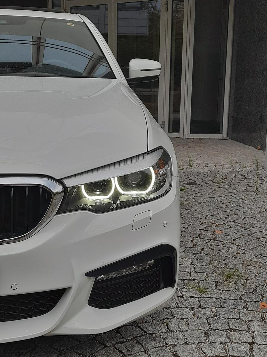 BMW 520d xDrive Limo/3xM-Sport/LED/SDach/Kam/
