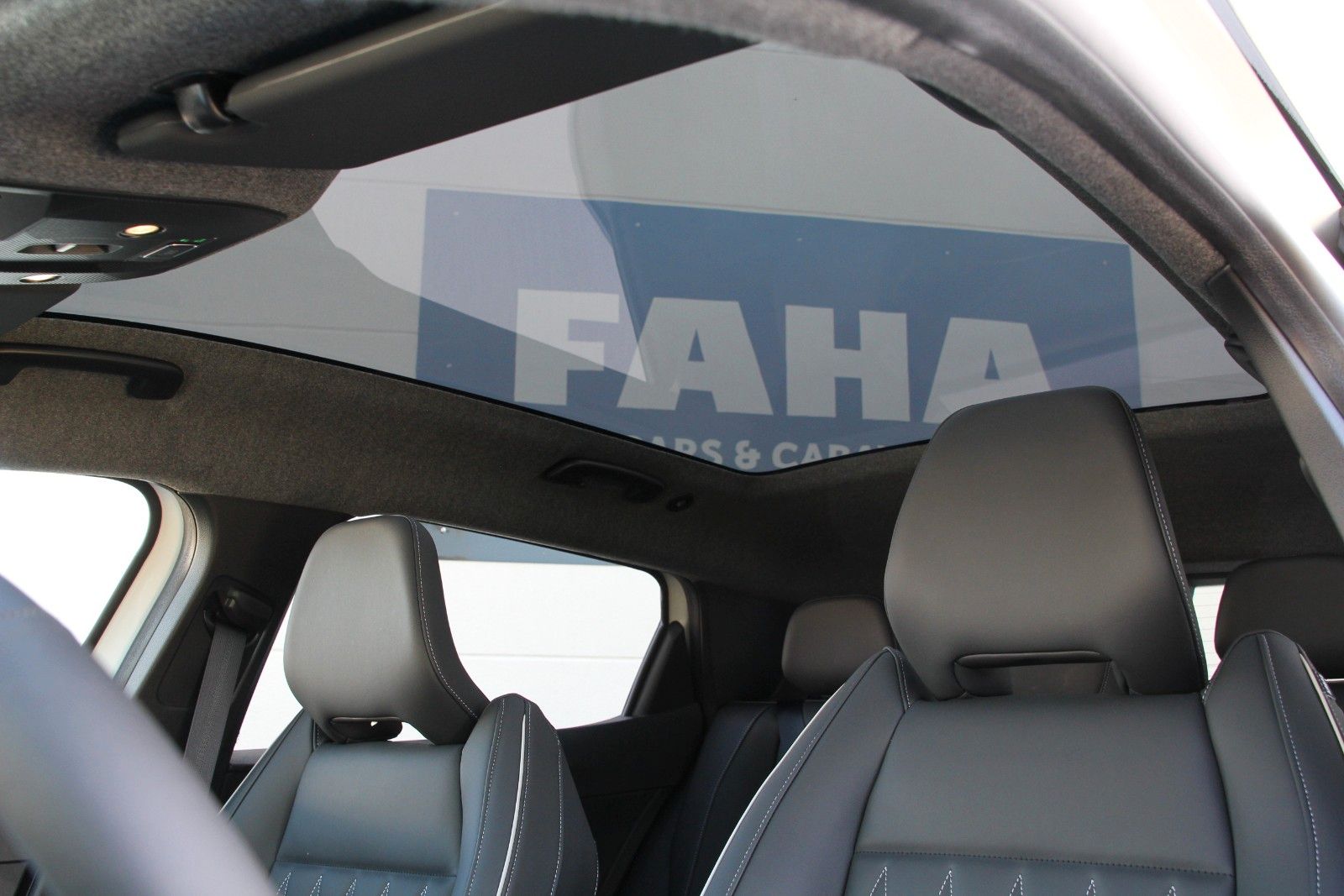 Fahrzeugabbildung Mitsubishi Eclipse Cross Diamant Top mit Luxury-Paket