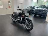 Triumph Rocket III - TRIUMPH ROCKET III
