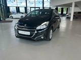 Peugeot 208 TEMPOMAT+EINPARKHILFE+TÜV ASU NEU 208 Active - Peugeot Gebrauchtwagen in Frankfurt