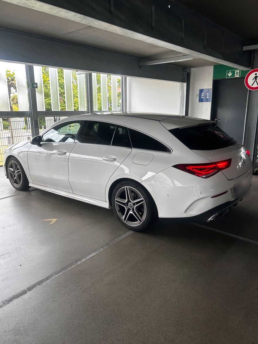 MERCEDES-BENZ Mercedes-Benz CLA 180 Shootingbrake ,AMG line