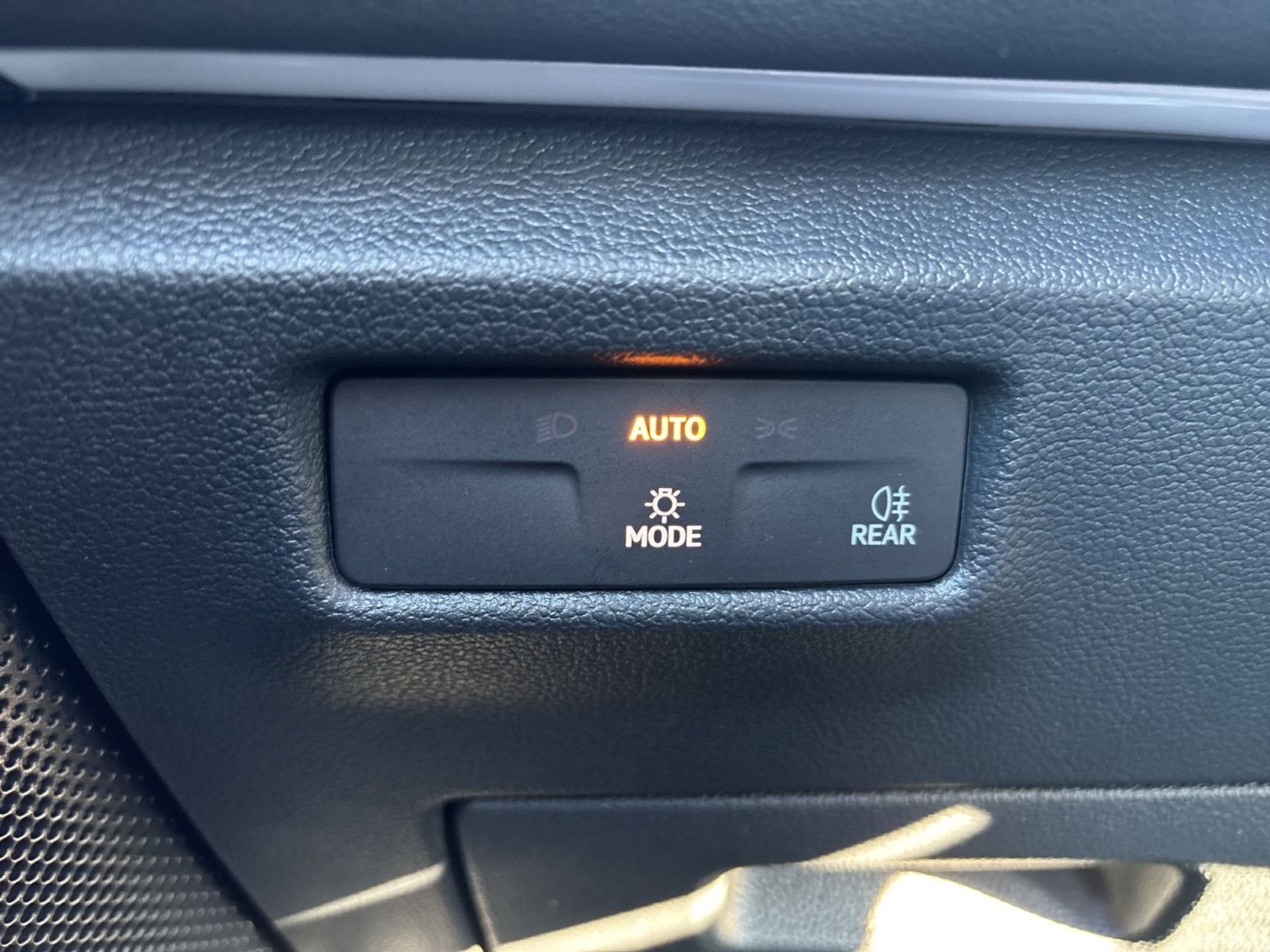 Tiguan 1.5 eTSI Life, AHK, ACC, Navi, Komfortpak