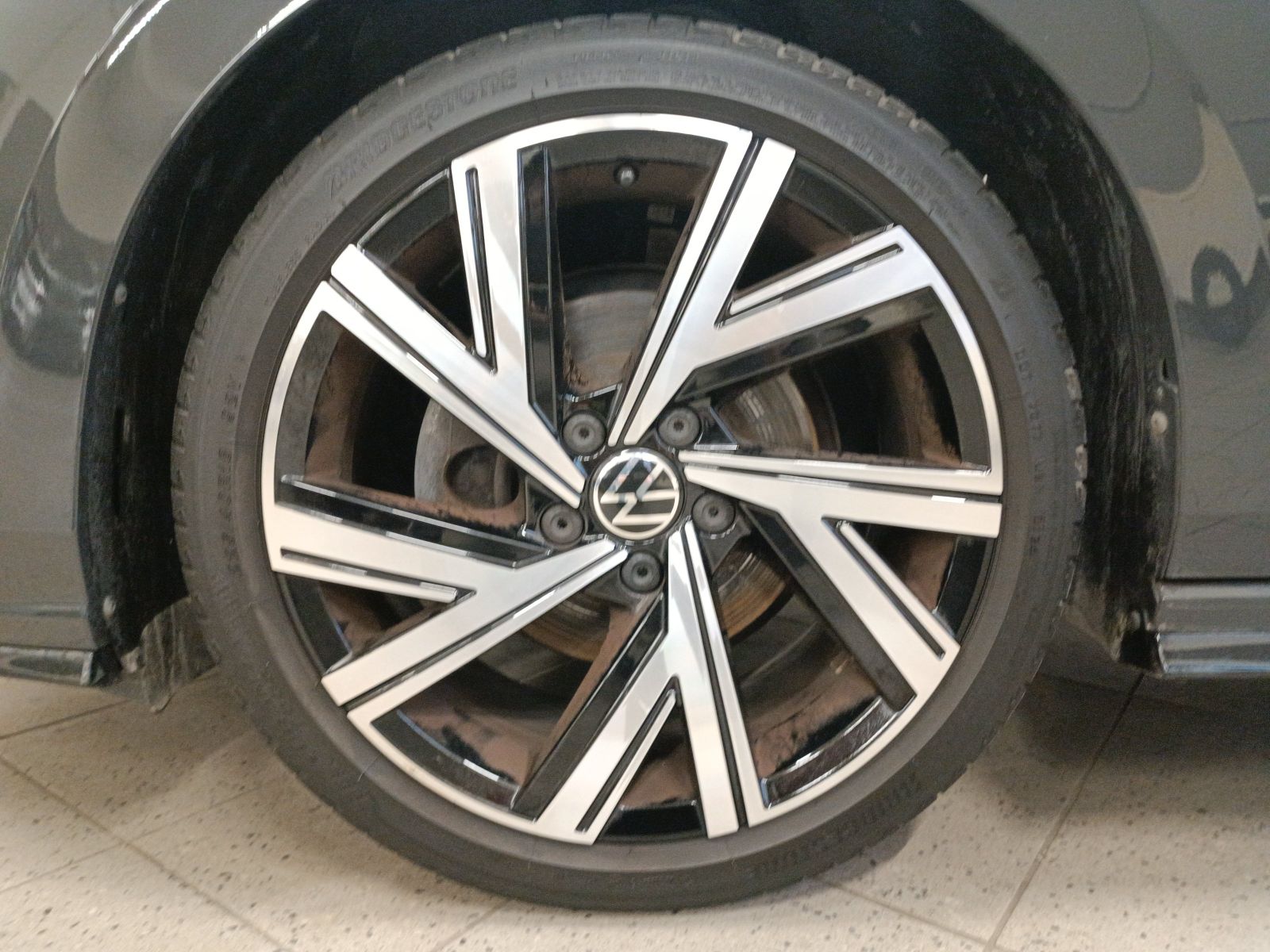 Volkswagen Golf - Bild 8