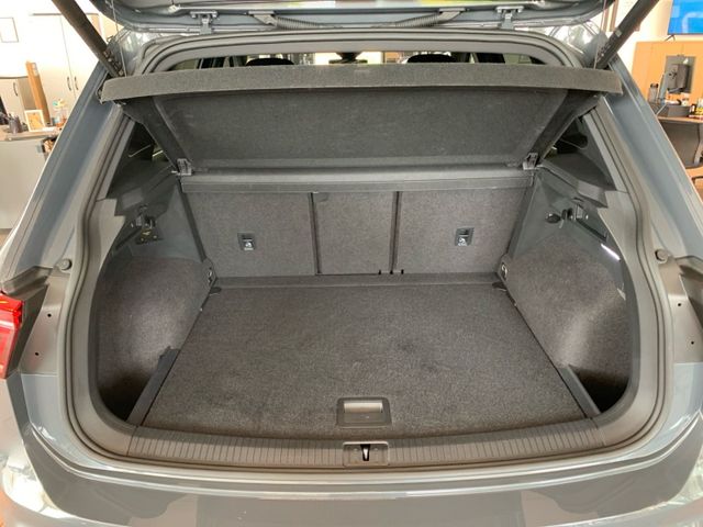 Tiguan 2.0 TDI DSG 4M R-LINE BLACKSTYLE MTX+PANO