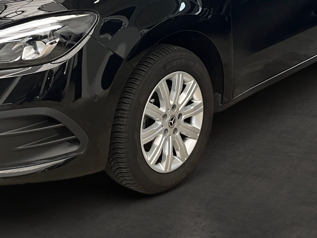 Fahrzeugabbildung Mercedes-Benz T 180 PROGRESSIVE LED Navi Sitzhzg RFK Tempomat