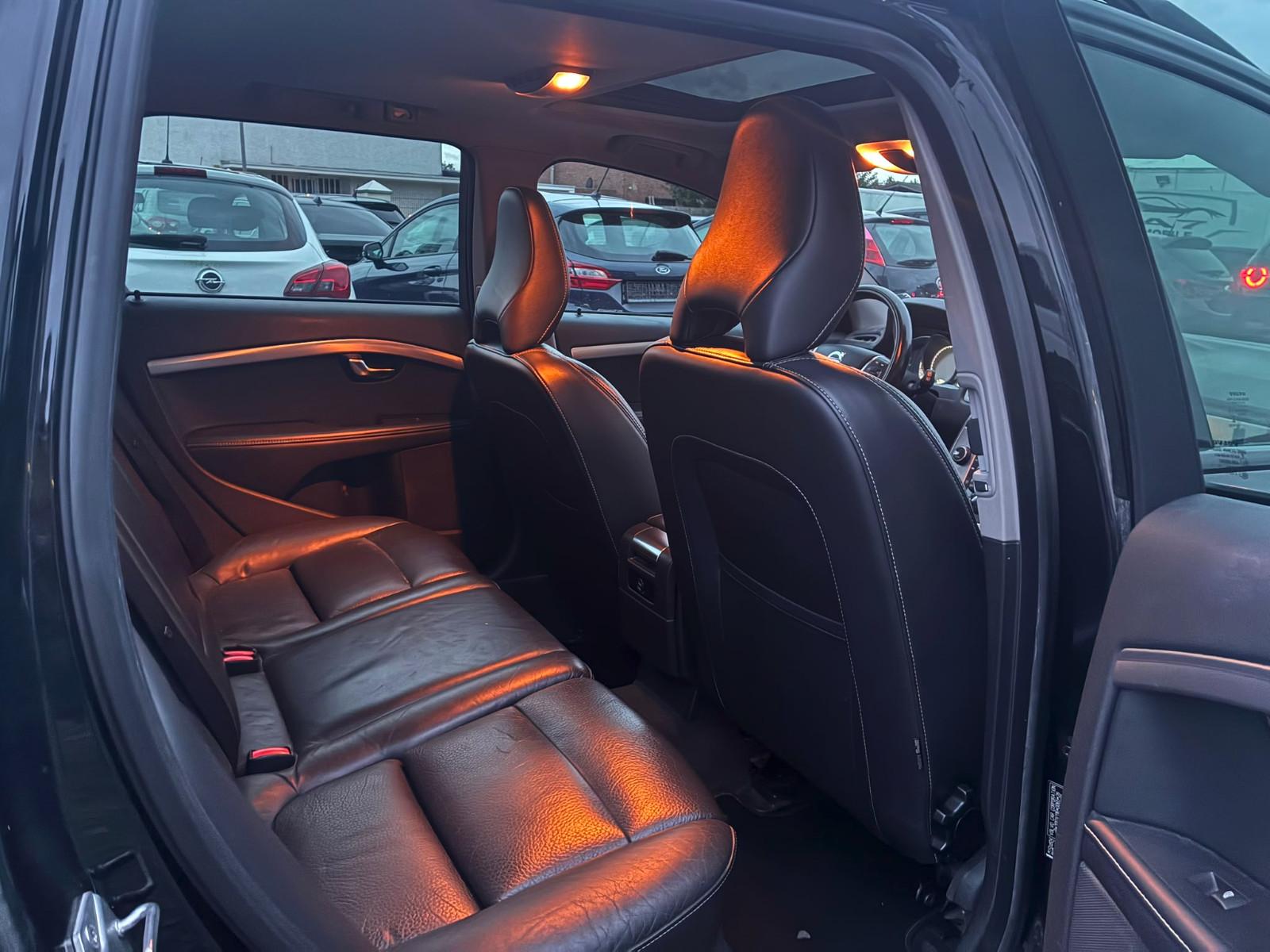 Volvo V70 2015 — фото 19