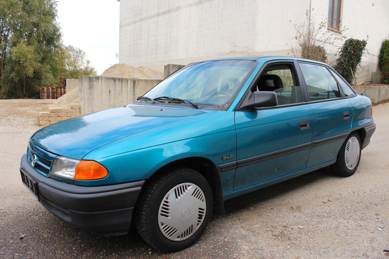 Opel Astra F 1.6 GLS