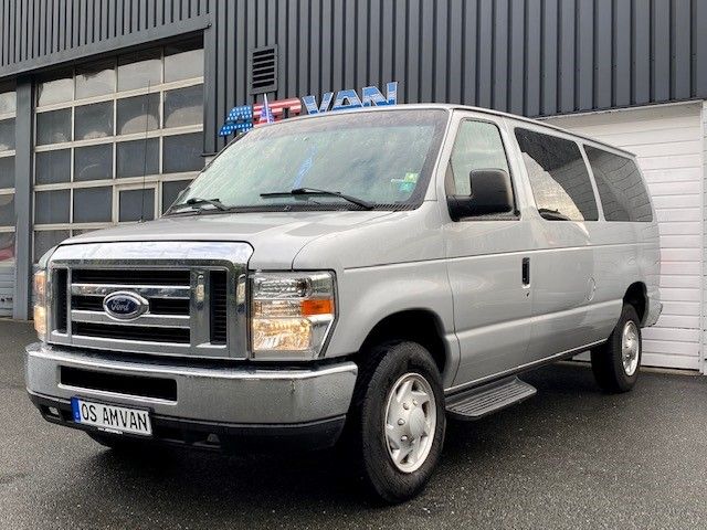 Ford Econoline E350 XL 5.4 V8 LPG 11 Sitze