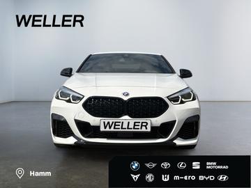 2022 BMW M235 photo 2
