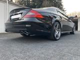 Mercedes-Benz CLS 63 AMG Schwarz/Schwarz  Zustand 2 - Mercedes-Benz aus 2010: Cls AMG