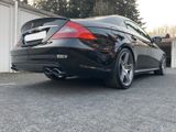 Mercedes-Benz CLS 63 AMG Schwarz/Schwarz  Zustand 2 - Mercedes-Benz aus 2010: C63