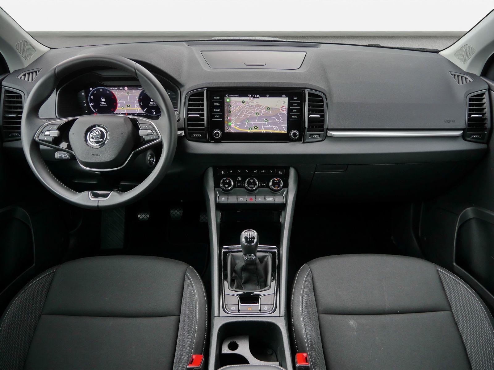 Skoda Karoq Selection 2.0 TDI Matrix*AHK*RFK*Virtual*, миниатюра 5