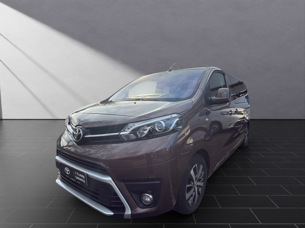 Toyota Proace (Verso)