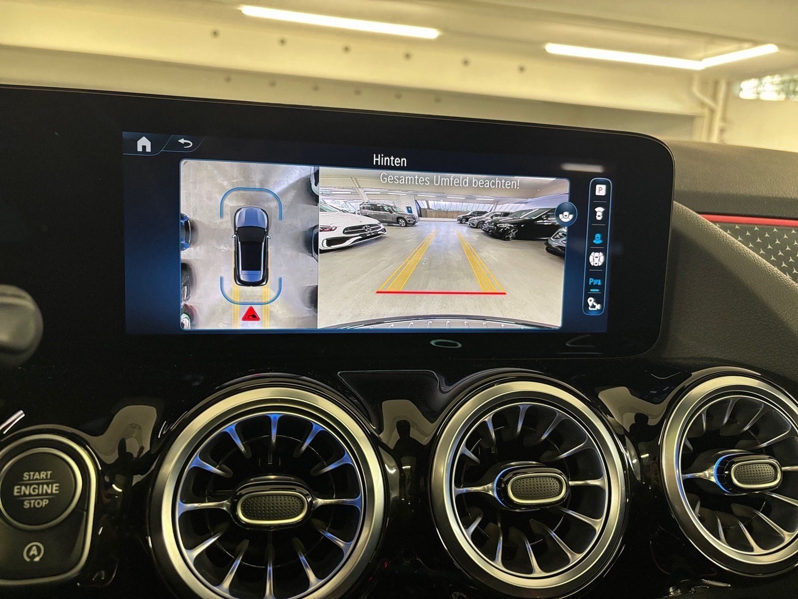 Fahrzeugabbildung Mercedes-Benz GLA 180 Progressive*Pano*360*Totwinke*MultiBeam*