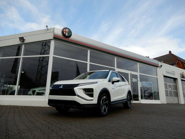 Fahrzeugabbildung Mitsubishi Eclipse Cross 2.4 PHEV 4WD Basis
