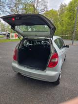 Mercedes-Benz A 160 AVANTGARDE BlueEFF. Special Edit. AVAN... - Mercedes-Benz A 160 in Leverkusen