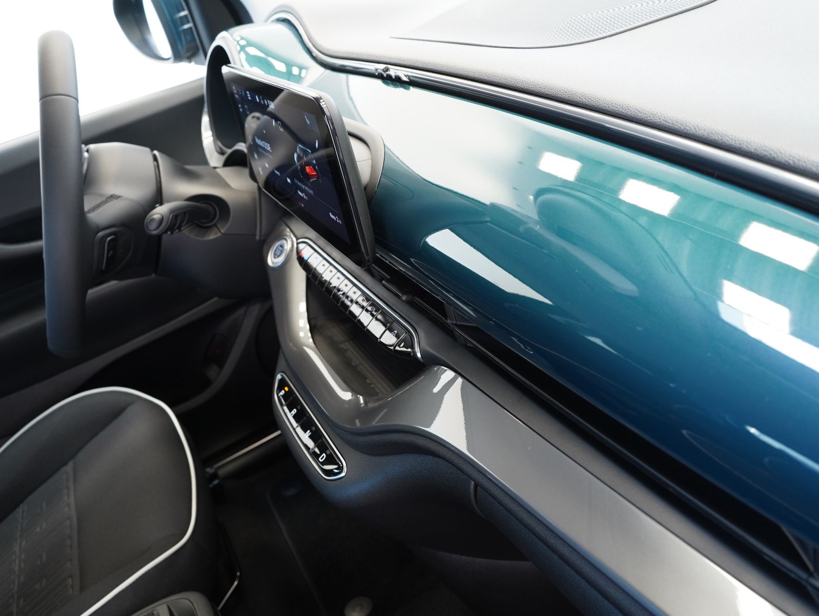 Fahrzeugabbildung Fiat 500e 87KW/42kWh/DC-LADEN/CARPLAY/DAB/SOH/KAMERA