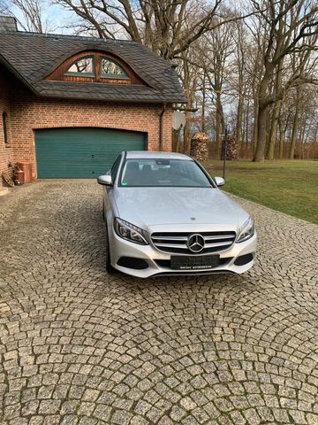 Mercedes-Benz C 180 C -Klasse Lim./LED/NAVI/AVANTGARDE