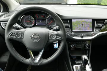 Fahrzeugabbildung Opel Astra K Sports Tourer INNOVATION / Autom.