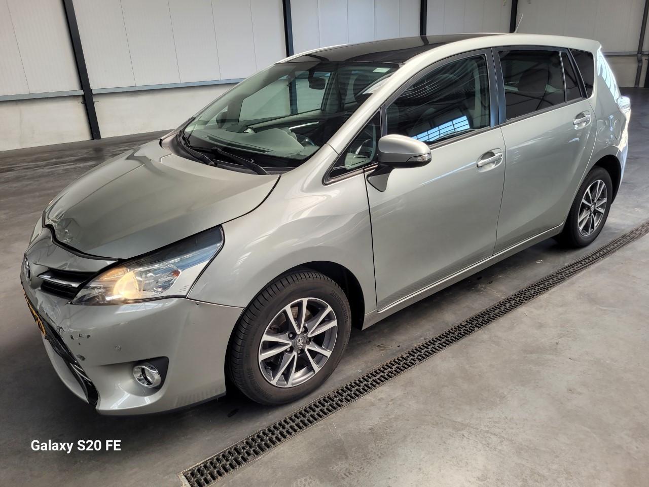 Toyota Verso 1.8 VVT-i 108-KW 6-Gang Panoramadach