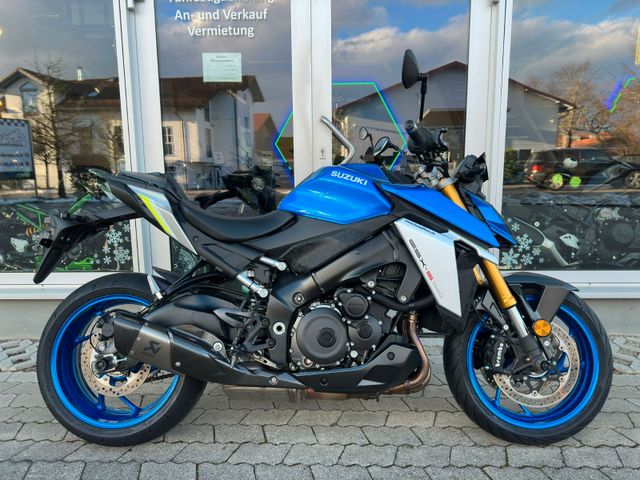 Suzuki GSX-S1000  | Viel Zubehör