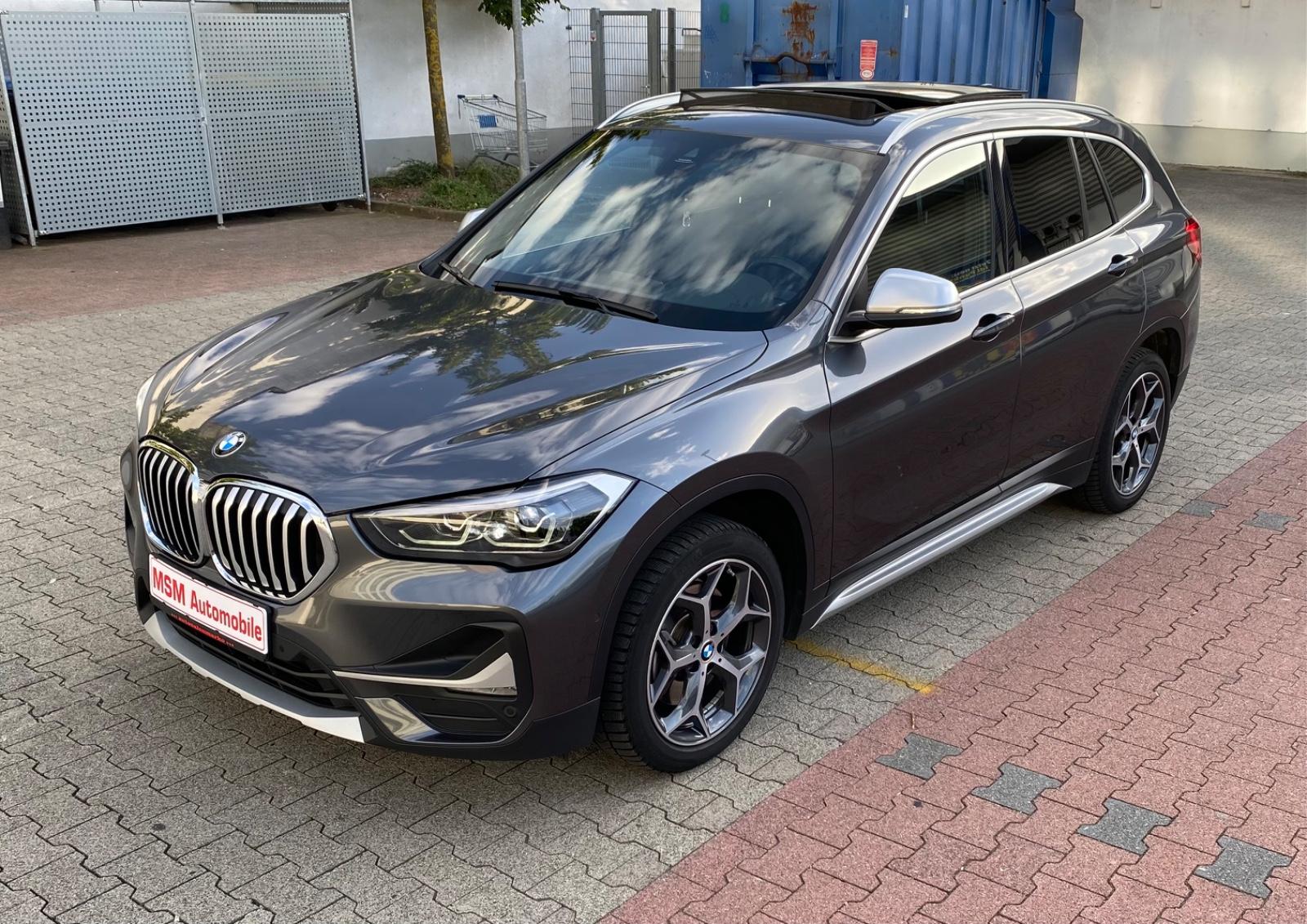 BMW X1 xDrive20d/Panorama/Kamera/ACC/Spurhalte