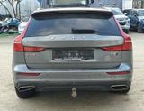 Volvo V60 Cross Country T5 AWD Pro Aut. - Volvo V60 Unfallwagen