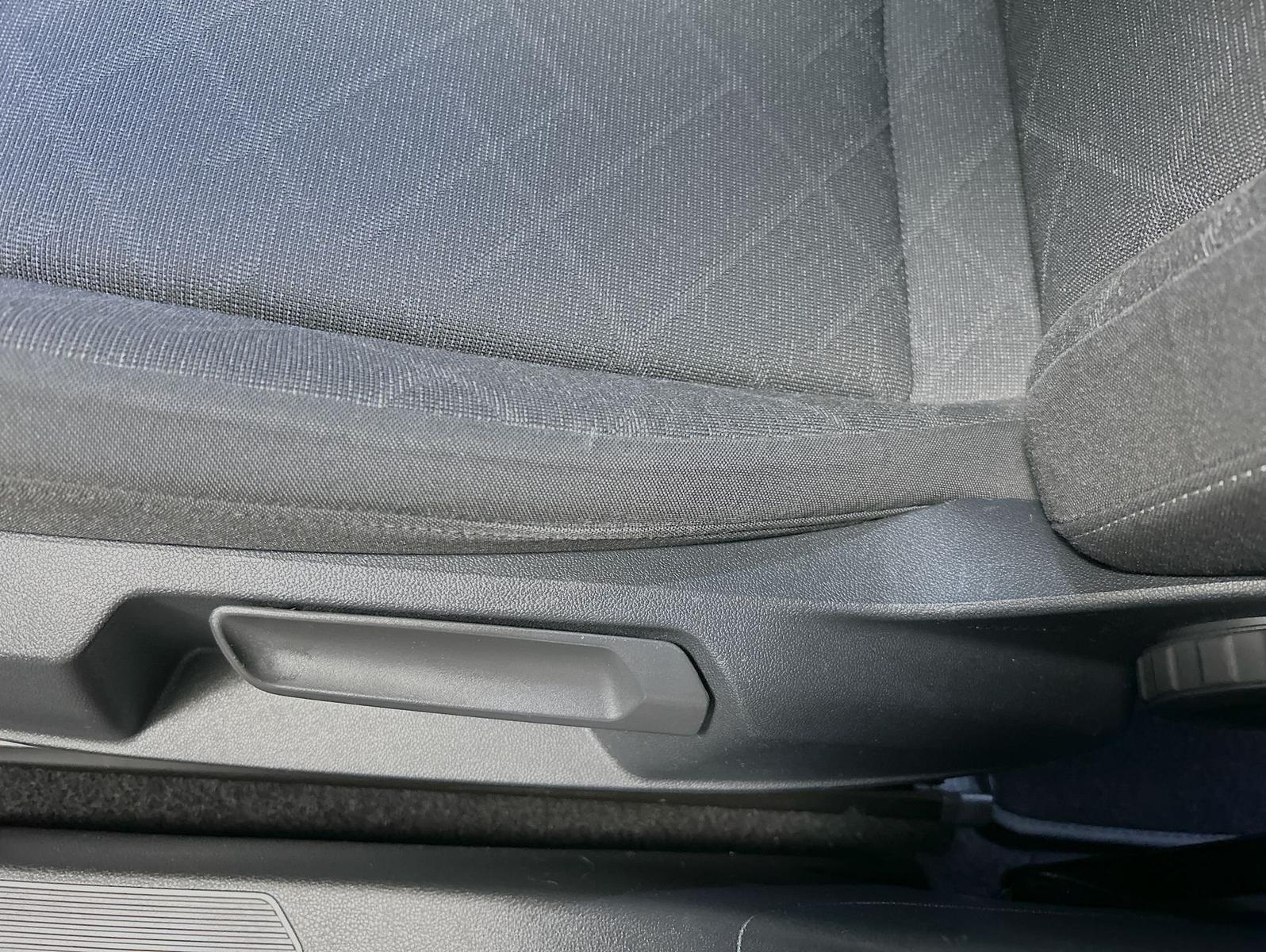 Volkswagen Golf 2.0 TDI Life First Edition, миниатюра 12