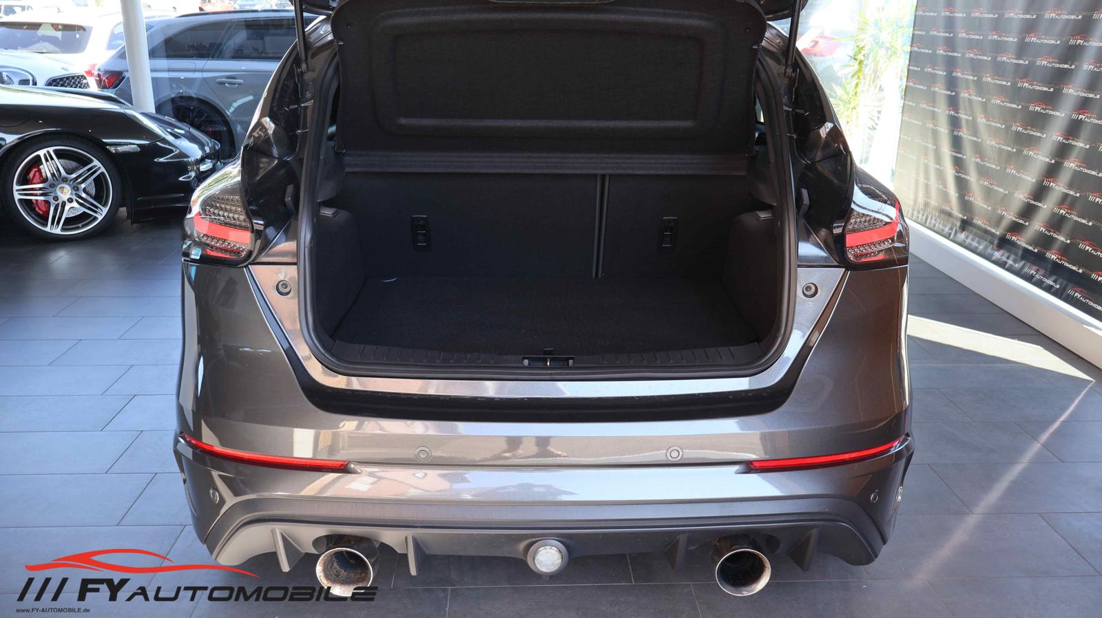 FORD FOCUS RS CAMÉRA* ÉCHAPPEMENT SPORT* GARANTIE*  | 349 ch | 4X4 | BVM |GARANTIE