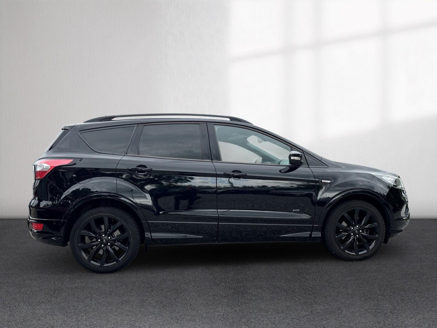 Ford Kuga ST-Line 2.0EcoBoost RFK PANO WinterP GJR