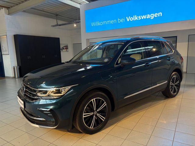 Tiguan 1.4 eHybrid DSG *Matrix-LED*Navi*ACC*