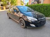 Opel OPEL ASTRA 1.6 115 PS 85 KW 5 TÜRIG 2011 1... - Opel Astra: Türig