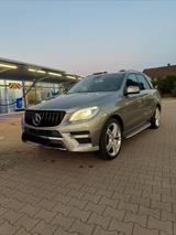 Mercedes-Benz ML350d AMG - Mercedes-Benz ML 350 in Bielefeld
