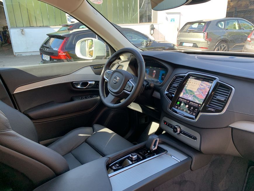 Volvo XC90 T8 AWD Plug-in Hybrid Plus Bright foto 17