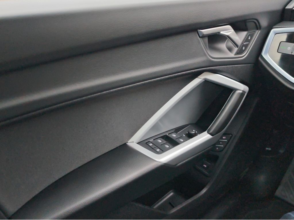 Audi Q3 - Bild 12