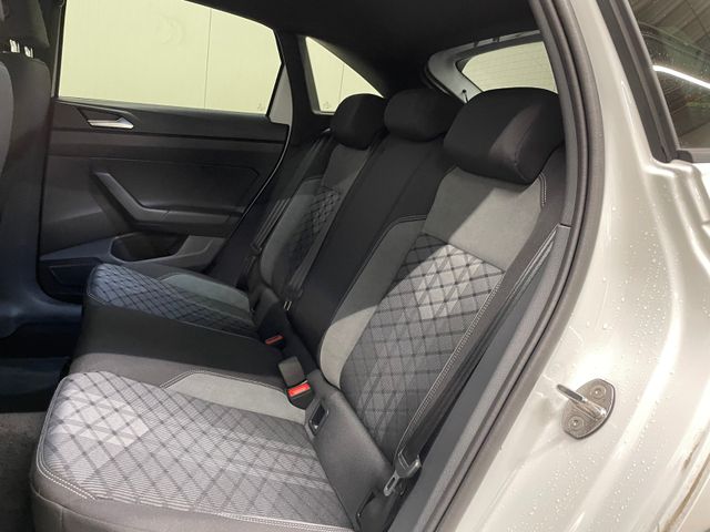 Taigo R-Line 1.0 TSI DSG ACC RFK NAVI LED