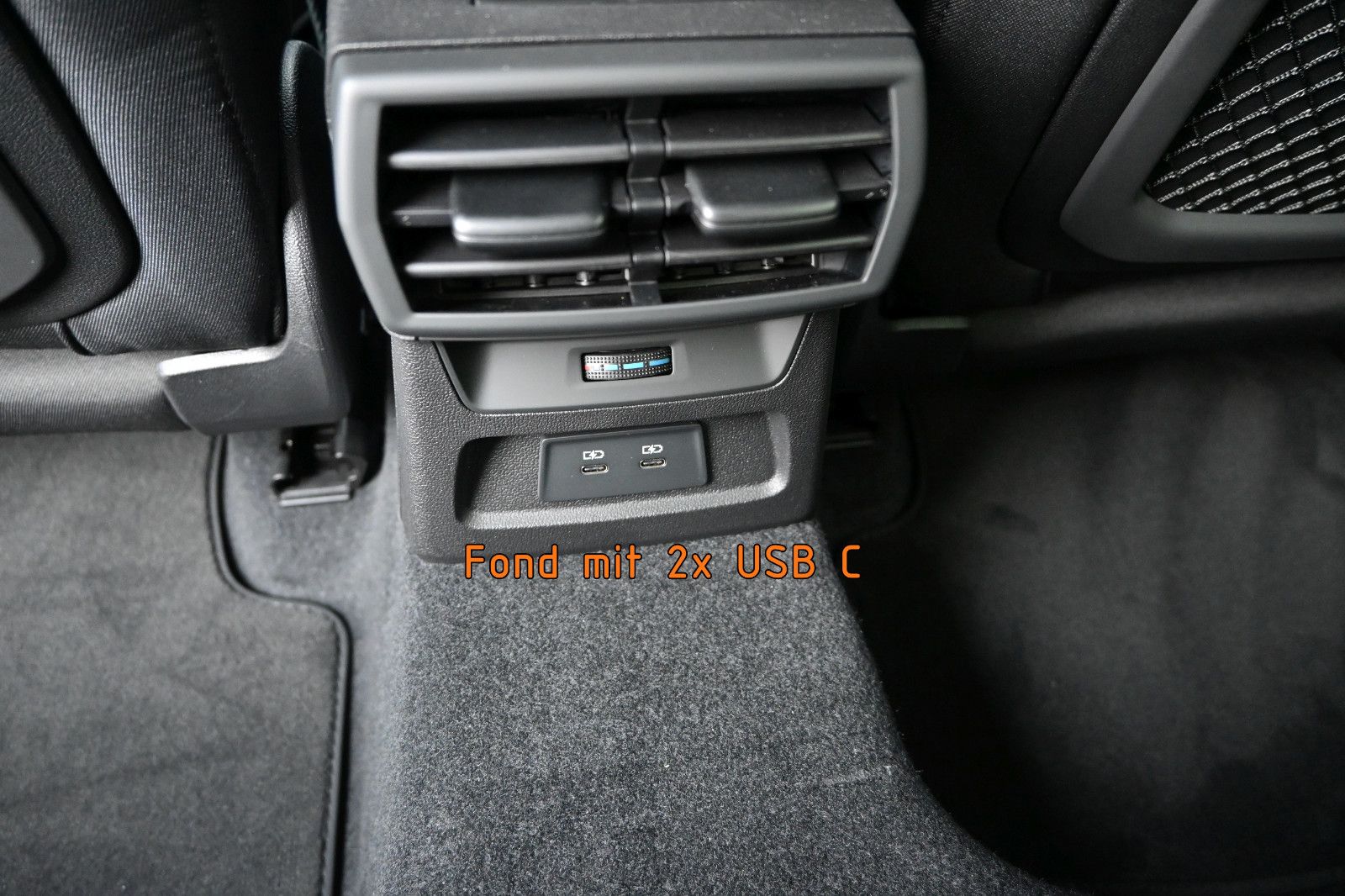 Fahrzeugabbildung Audi A3 40 TDI S tr. quatt. Sportback °ACC°AHK°HEADUP