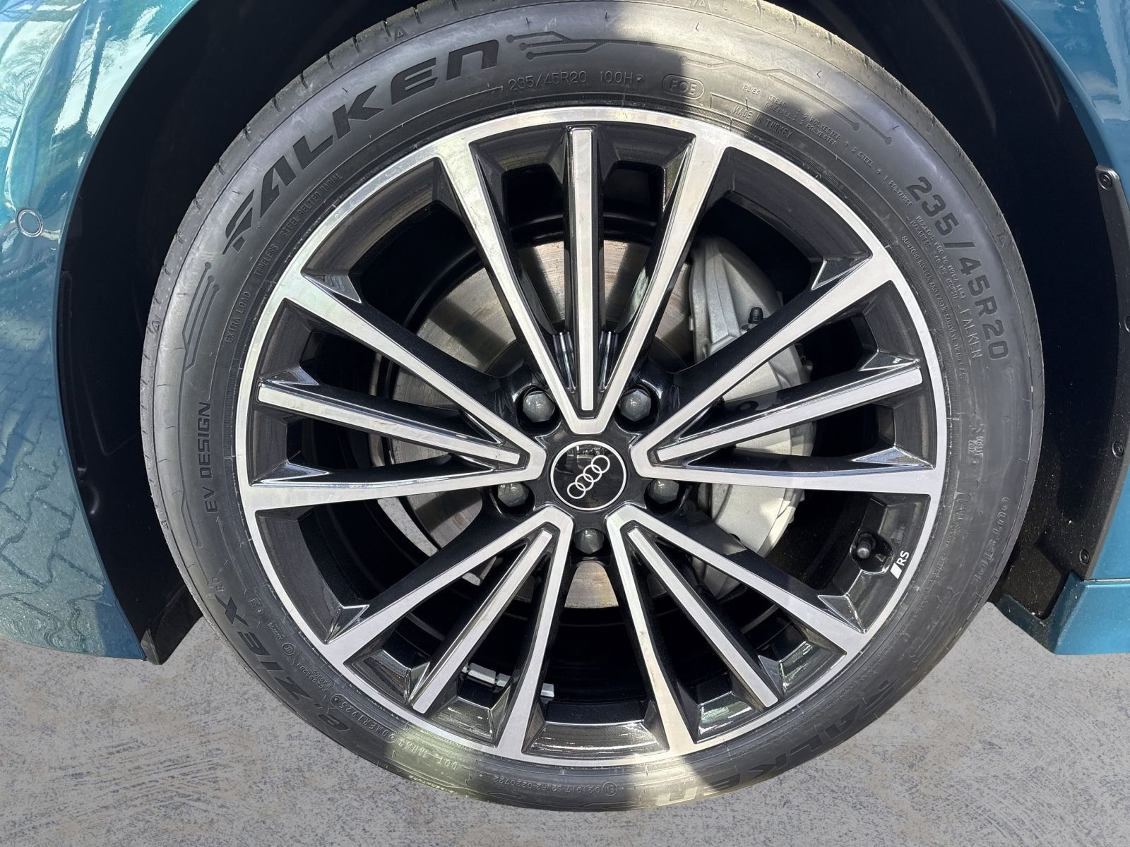 Audi A6 e-tron - Bild 8