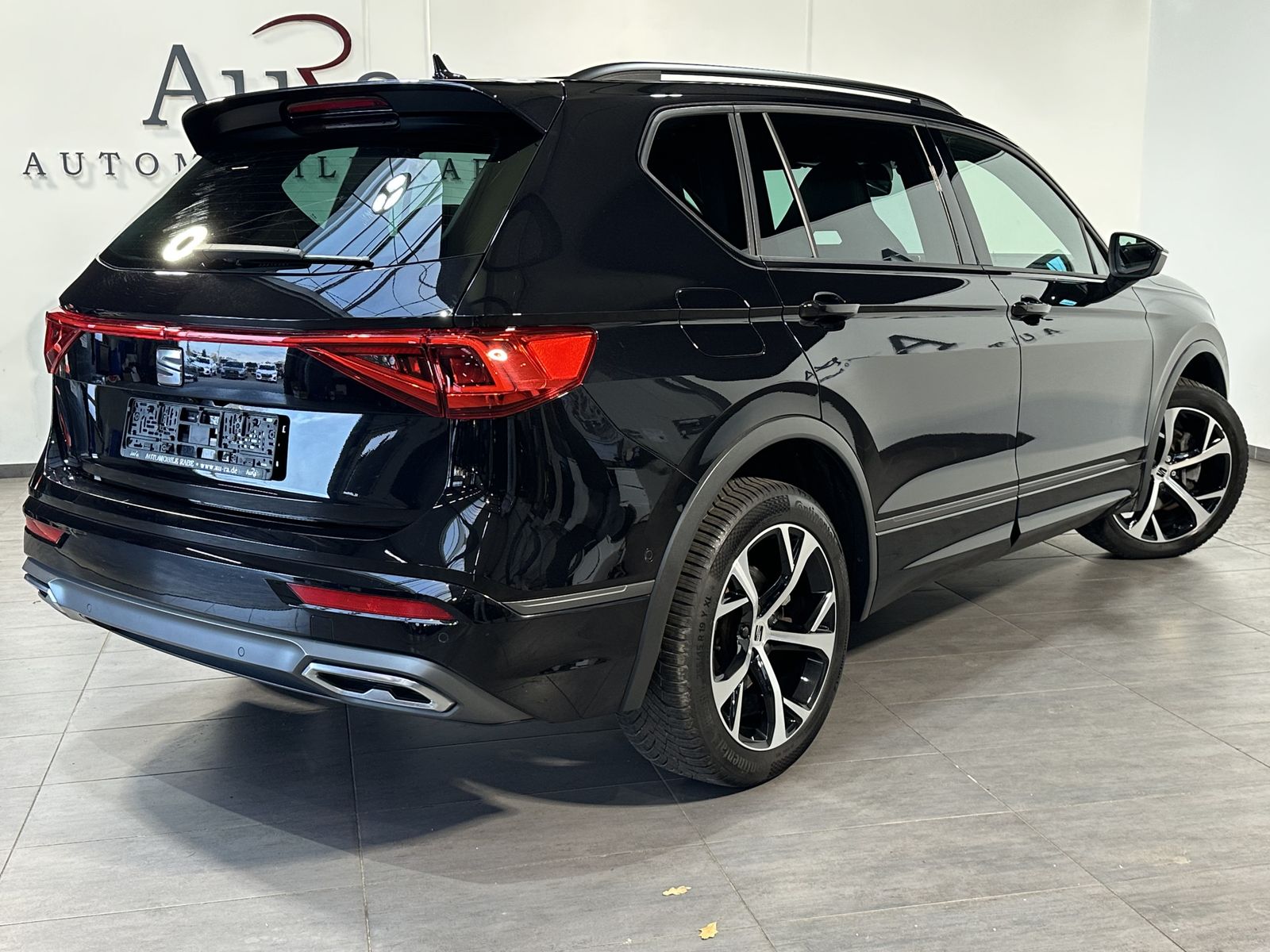 Fahrzeugabbildung SEAT Tarraco 1.4 TSI e-Hybrid FR NAV+LED+PANO+360+ACC