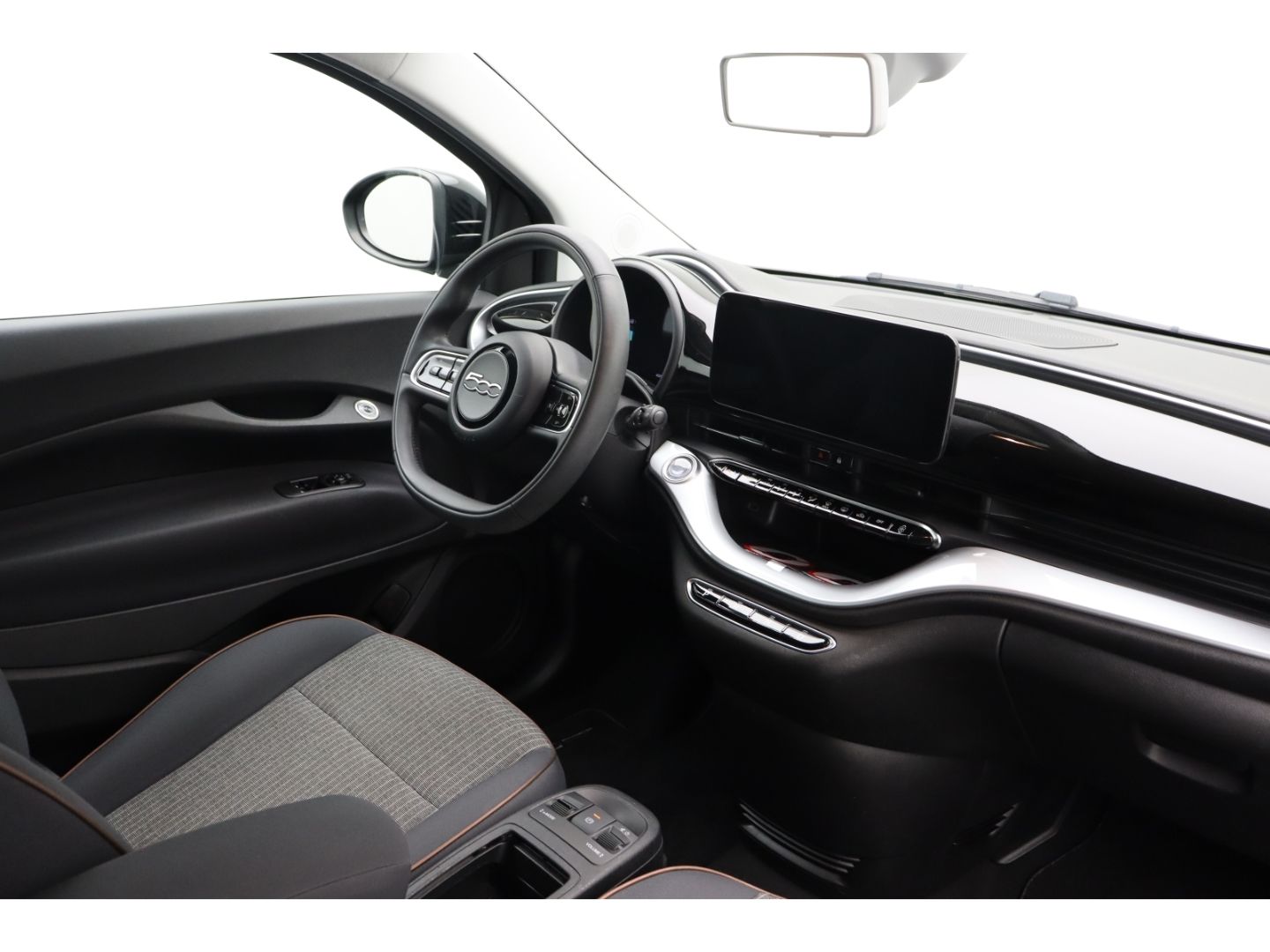 Fahrzeugabbildung Fiat 500e Neuer Icon Komfort Paket Tempomat Apple Car